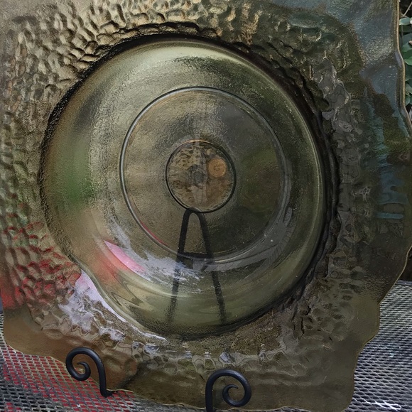 Vintage Made in Spain 100% Recycled Glass Serving Bowl / Green / 17x17 / Depth 5 - Picture 6 of 8